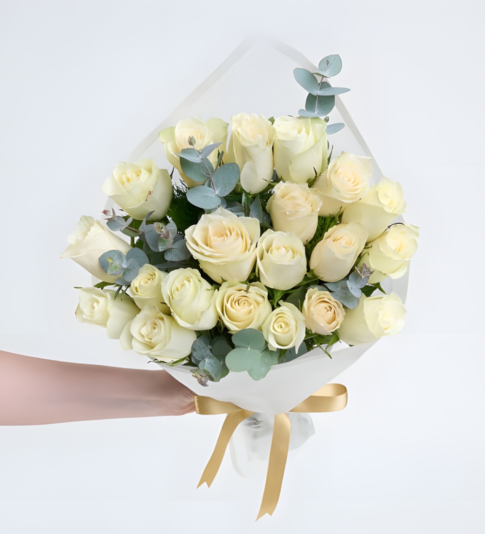 Kraft Buket Kağıdında 20'li Beyaz Gül Buketi