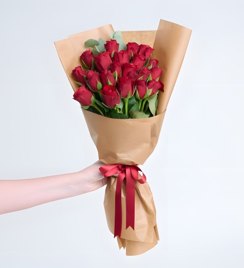 Kraft Buket Kağıdında 20'li Kırmızı Gül Buketi